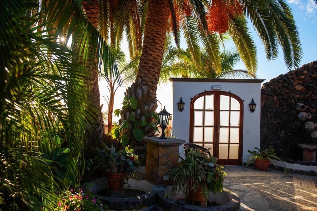 Villa Mary Тасакорте Экстерьер фото